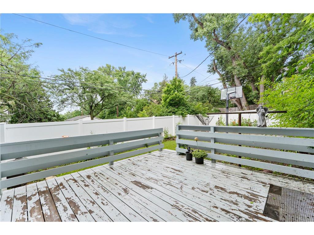 1053 Jessie Street Saint Paul MN 55130 7107390 image49
