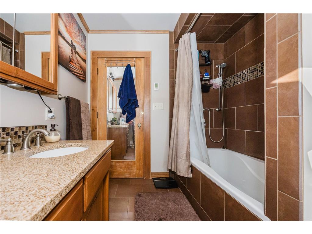 1053 Lake Avenue Detroit Lakes MN 56501 6801133 image41