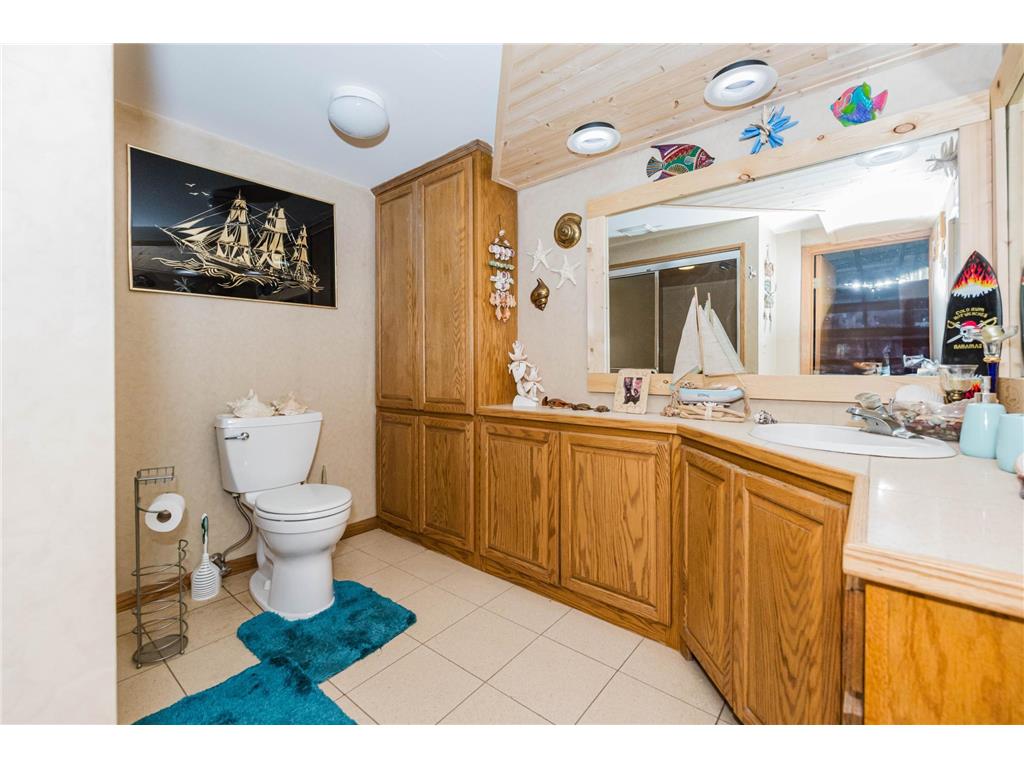1053 Lake Avenue Detroit Lakes MN 56501 7045497 image68