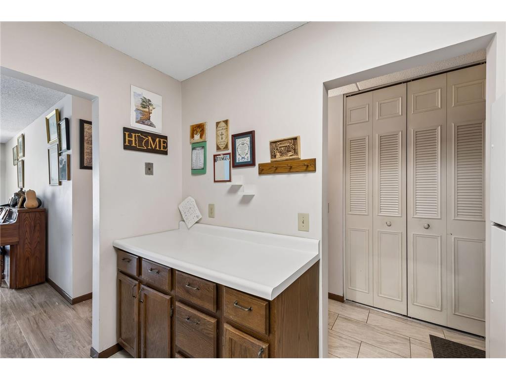 10531 Cedar Lake Road #212 Minnetonka MN 55305 7048953 image13