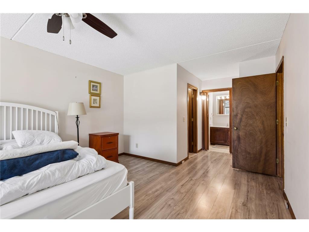 10531 Cedar Lake Road #212 Minnetonka MN 55305 7048953 image19