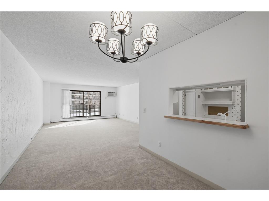 10531 Cedar Lake Road #312 Minnetonka MN 55305 7020145 image10