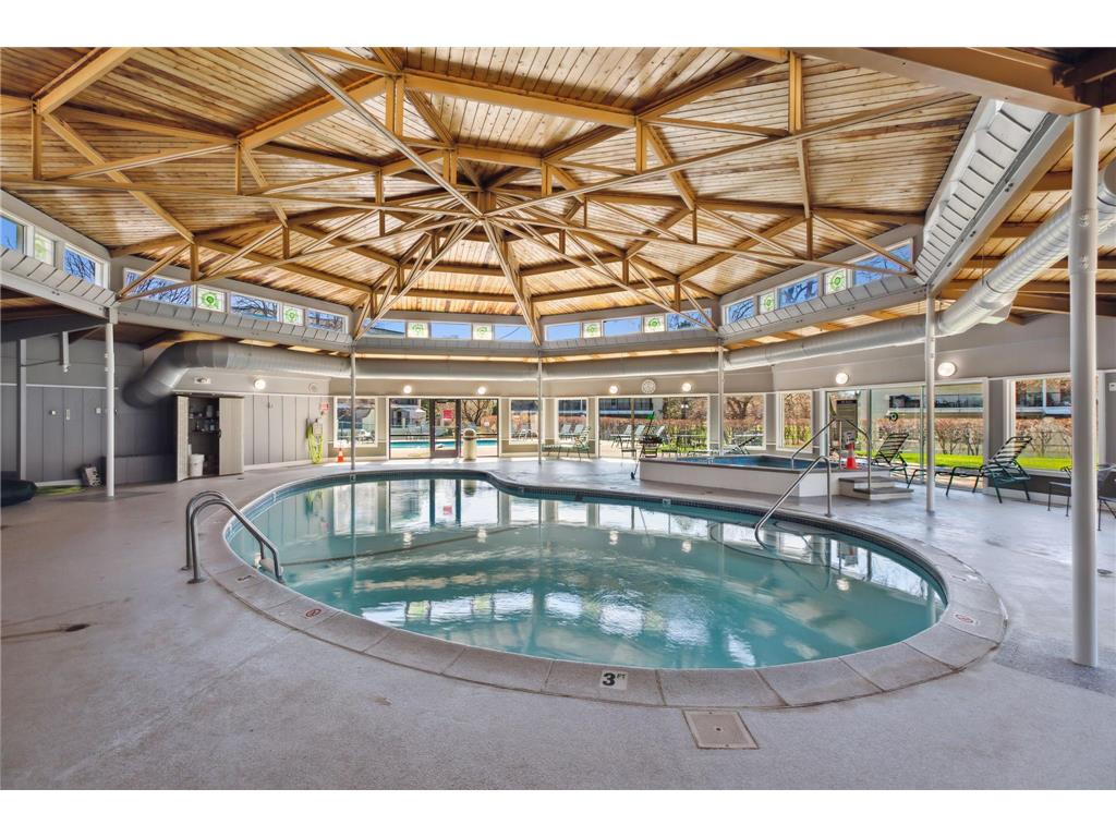 10531 Cedar Lake Road #418 Minnetonka MN 55305 6365593 image1