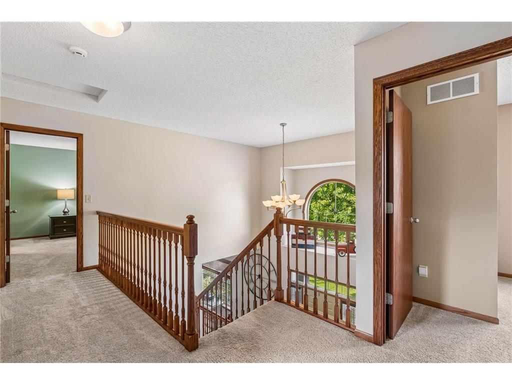 10531 Golden Eagle Trail Woodbury MN 55129 7092583 image23