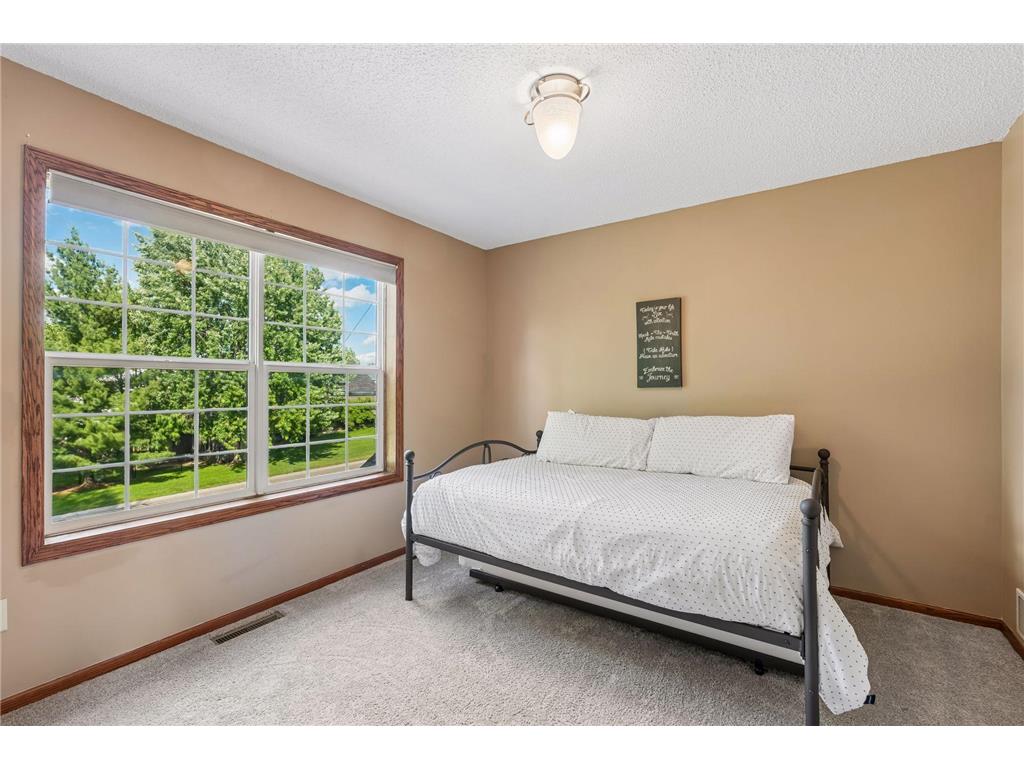 10531 Golden Eagle Trail Woodbury MN 55129 7092583 image28