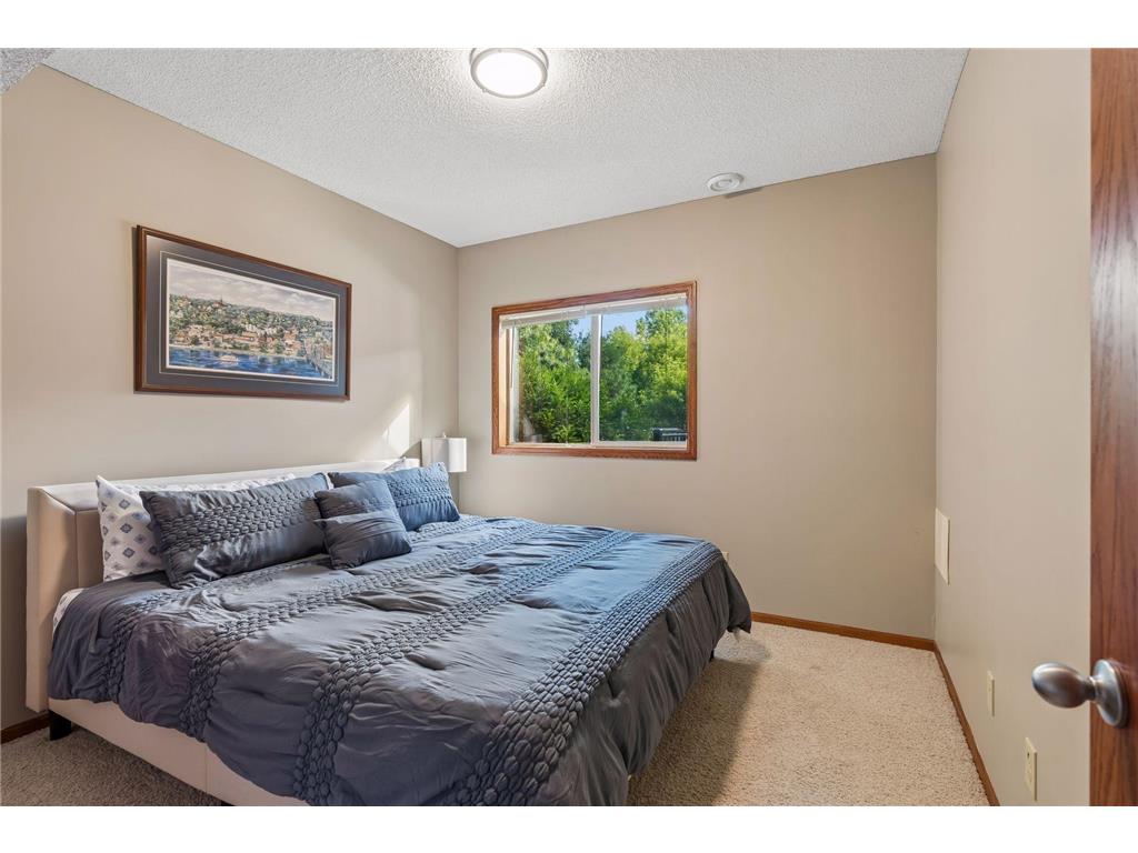 10531 Golden Eagle Trail Woodbury MN 55129 7092583 image35