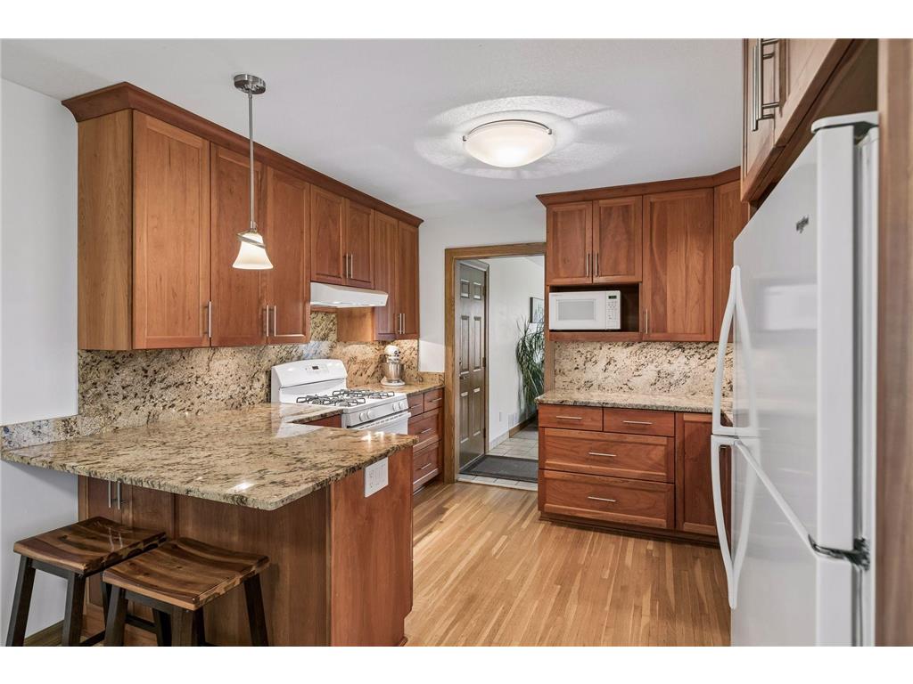 10535 Mississippi Boulevard NW Coon Rapids MN 55433 7049754 image6