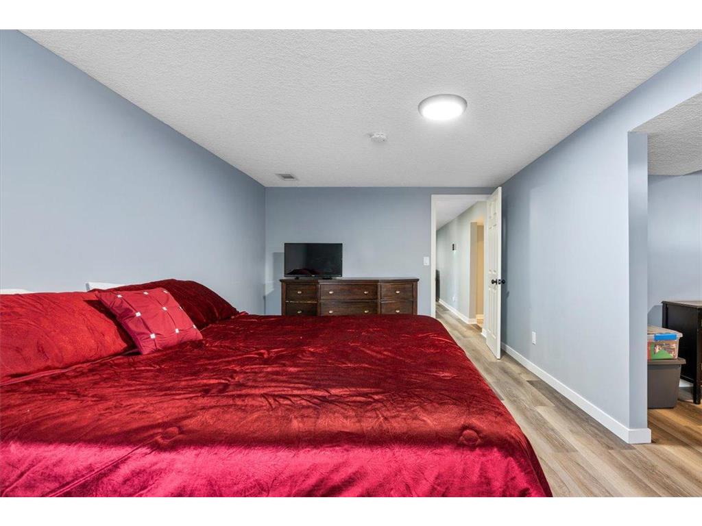 1054 County Road 6 NE Cambridge Twp MN 55080 7034778 image16