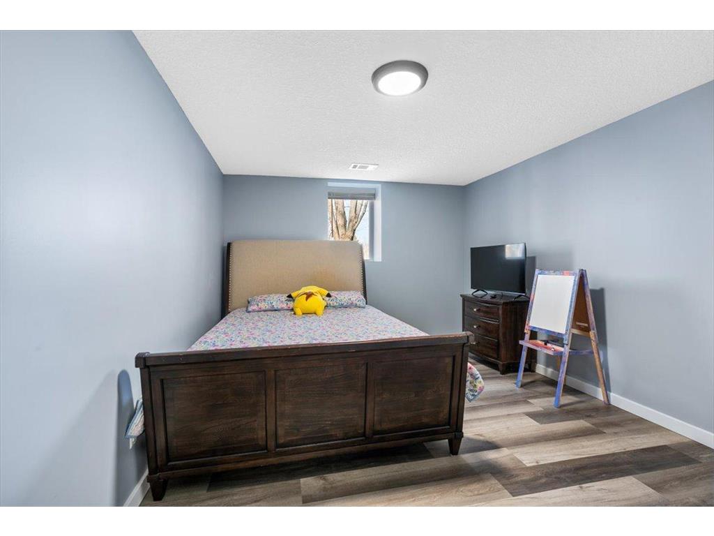 1054 County Road 6 NE Cambridge Twp MN 55080 7034778 image19