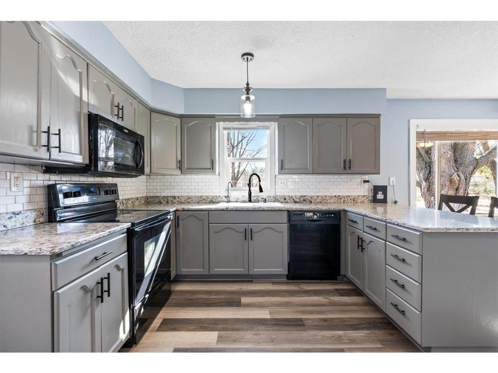 1054 County Road 6 NE Cambridge Twp MN 55080 7034778 image4
