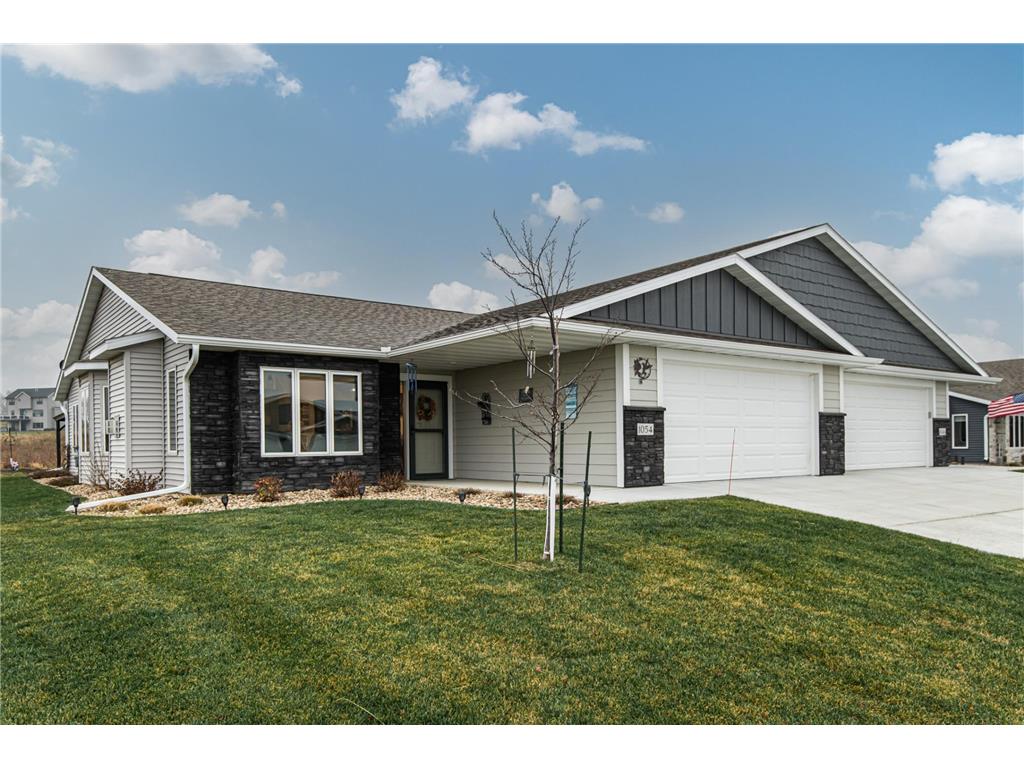 1054 Golf Vista Drive NE Byron MN 55920 6462097 image1
