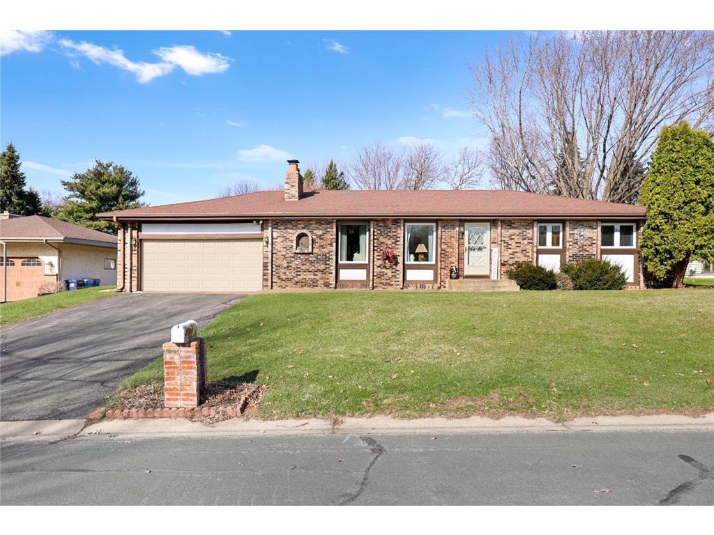 1054 Naumkeag Street S Shakopee MN 55379 7050665 image2