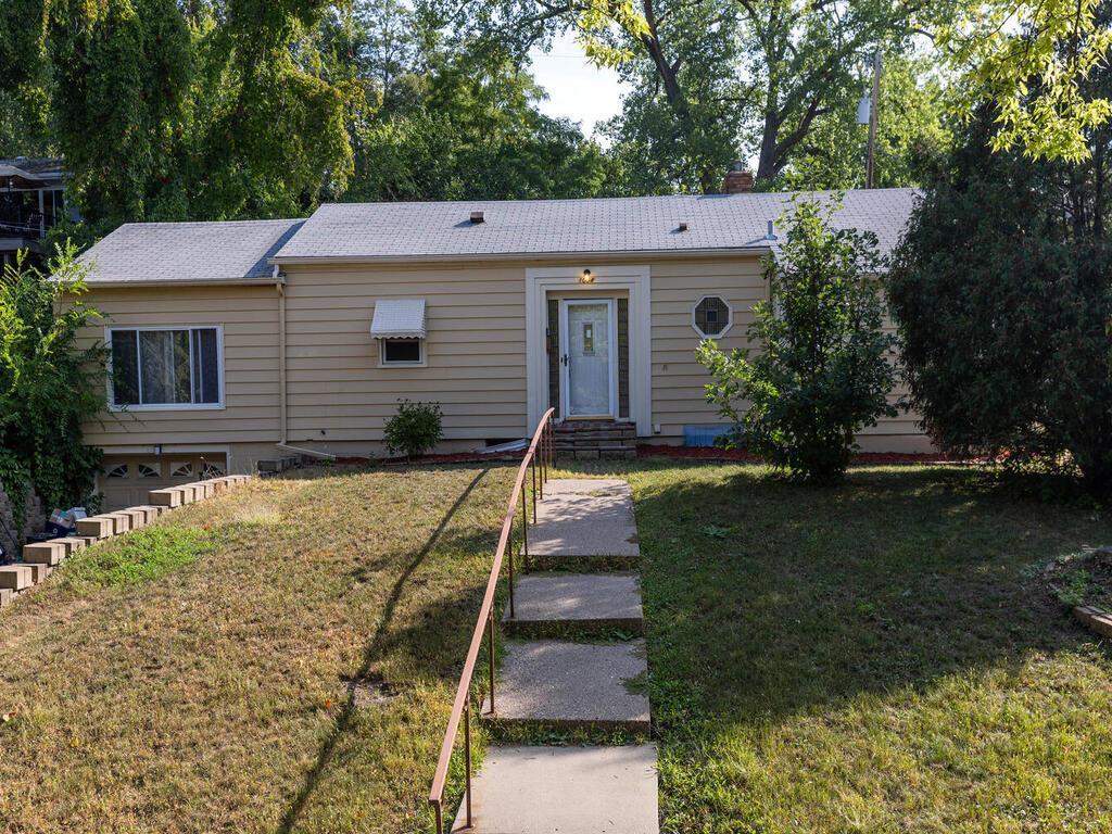1054 Saint Paul Avenue Saint Paul MN 55116 6432333 image1