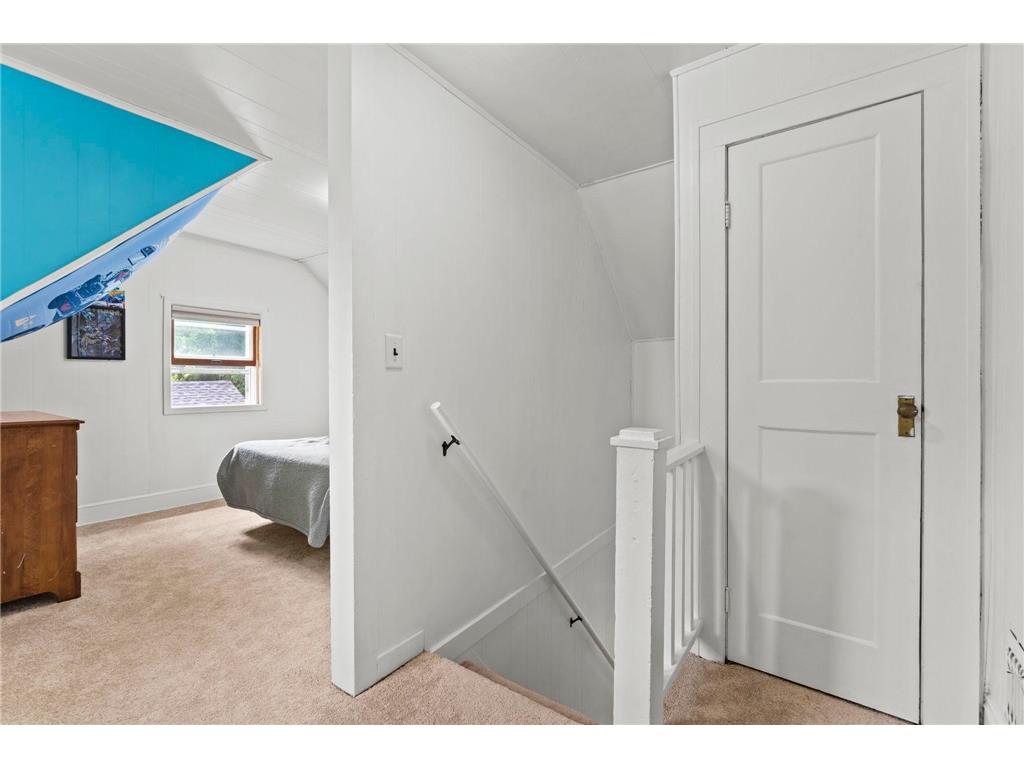 1054 Van Buren Avenue Saint Paul MN 55104 7061805 image17