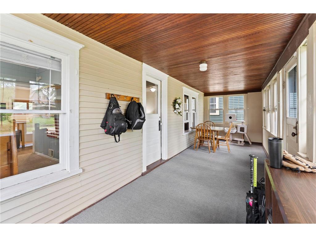 1054 Van Buren Avenue Saint Paul MN 55104 7061805 image23