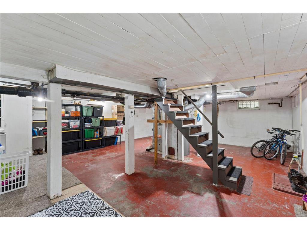 1054 Van Buren Avenue Saint Paul MN 55104 7061805 image25