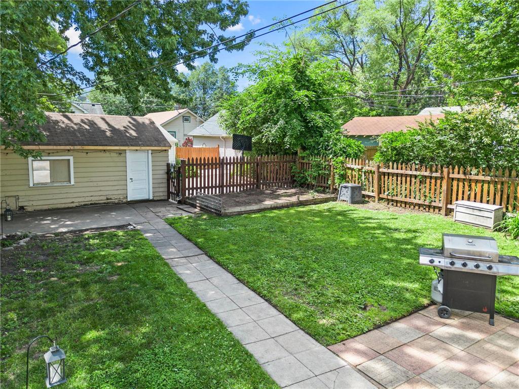 1054 Van Buren Avenue Saint Paul MN 55104 7061805 image31