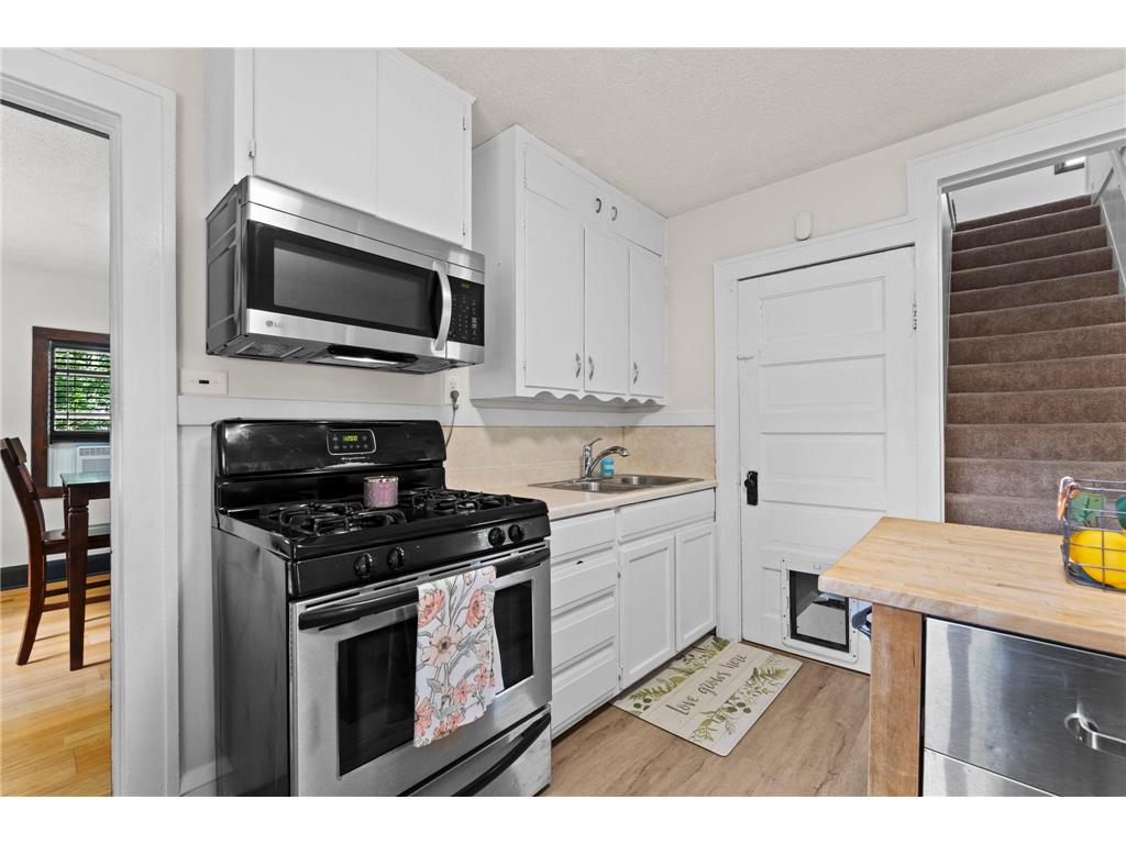 1054 Van Buren Avenue Saint Paul MN 55104 7061805 image8
