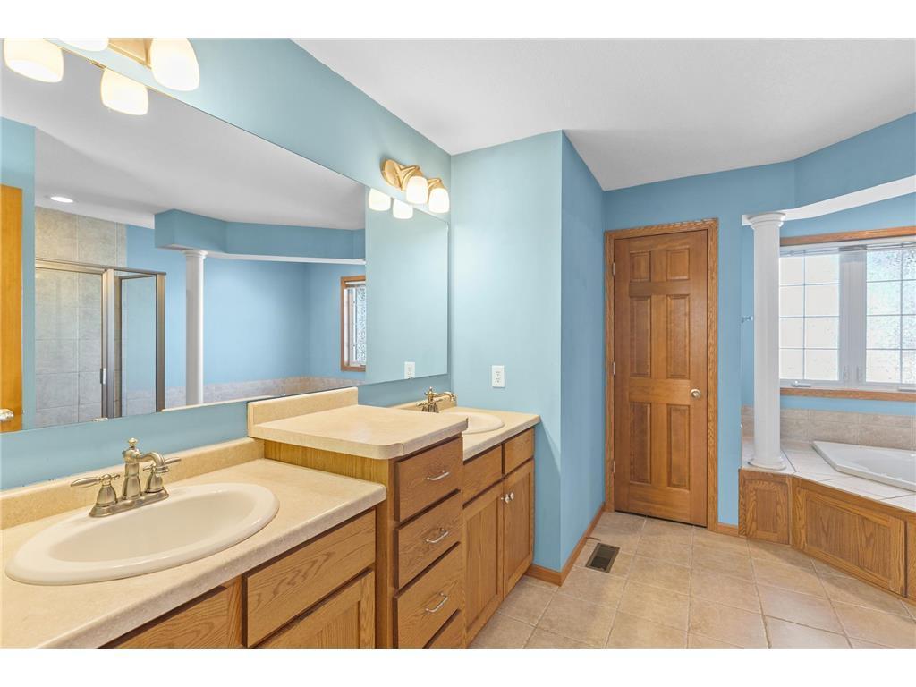 10543 Noble Circle N Brooklyn Park MN 55443 7093744 image13