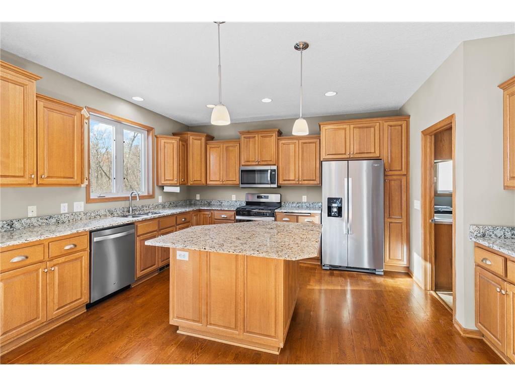 10543 Noble Circle N Brooklyn Park MN 55443 7093744 image2