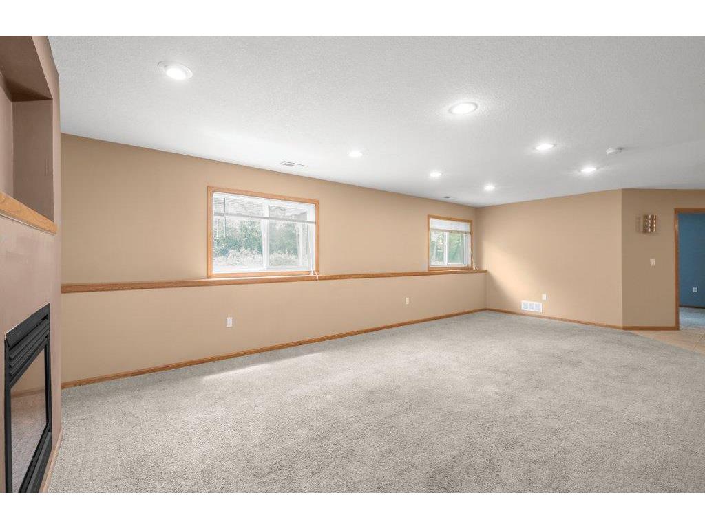 10543 Noble Circle N Brooklyn Park MN 55443 7093744 image34