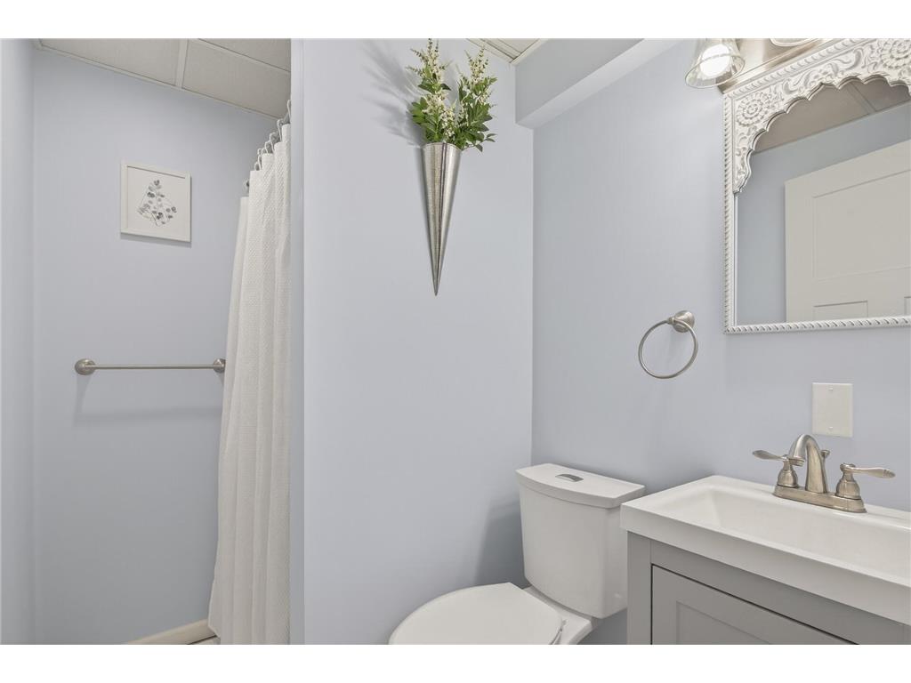 10544 Lee Drive Eden Prairie MN 55347 7045917 image48