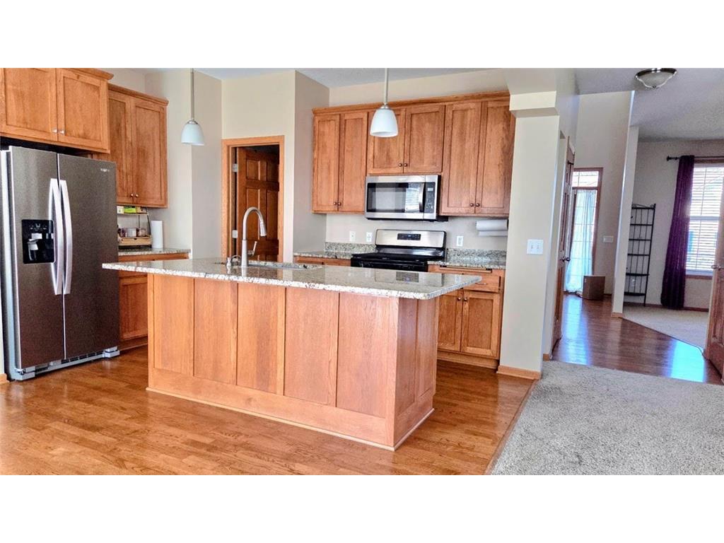 10545 Noble Circle N Brooklyn Park MN 55443 7053433 image4