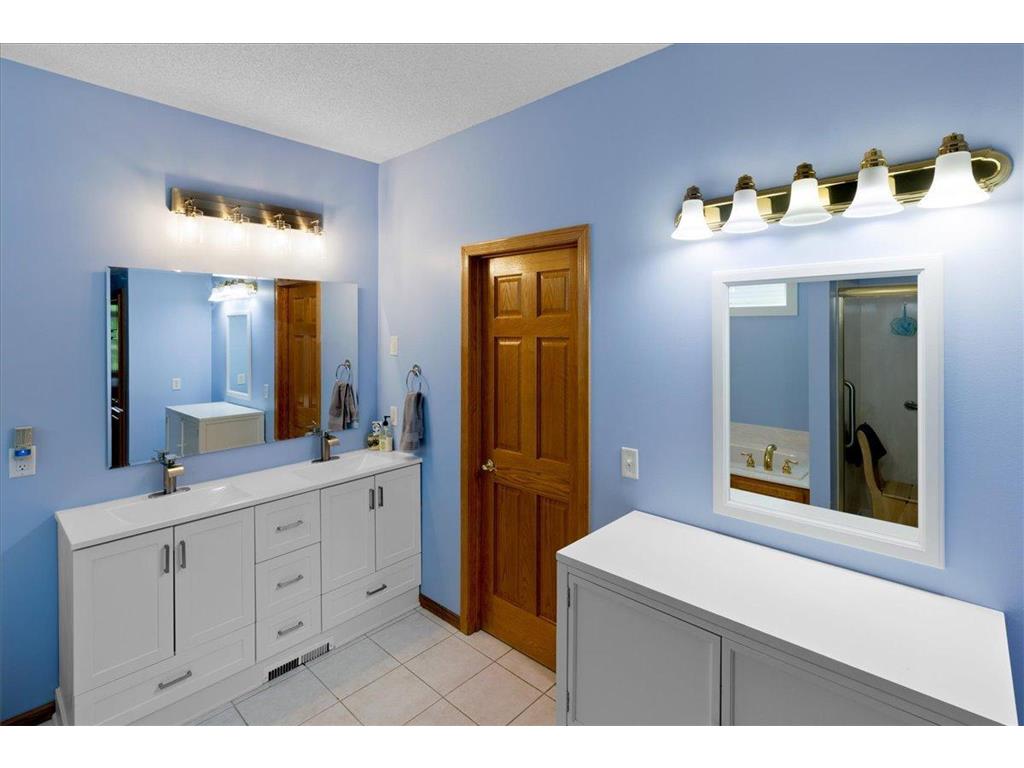 10548 Spyglass Drive Eden Prairie MN 55347 7088670 image19