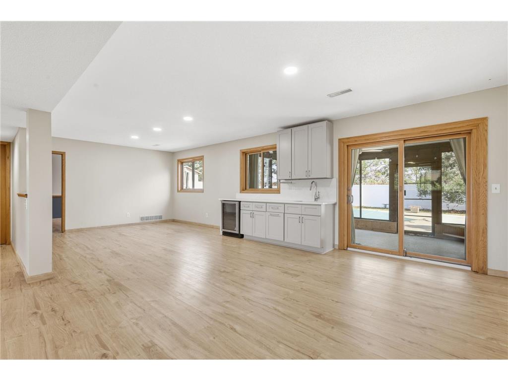 10549 Kentucky Avenue S Bloomington MN 55438 7029569 image26