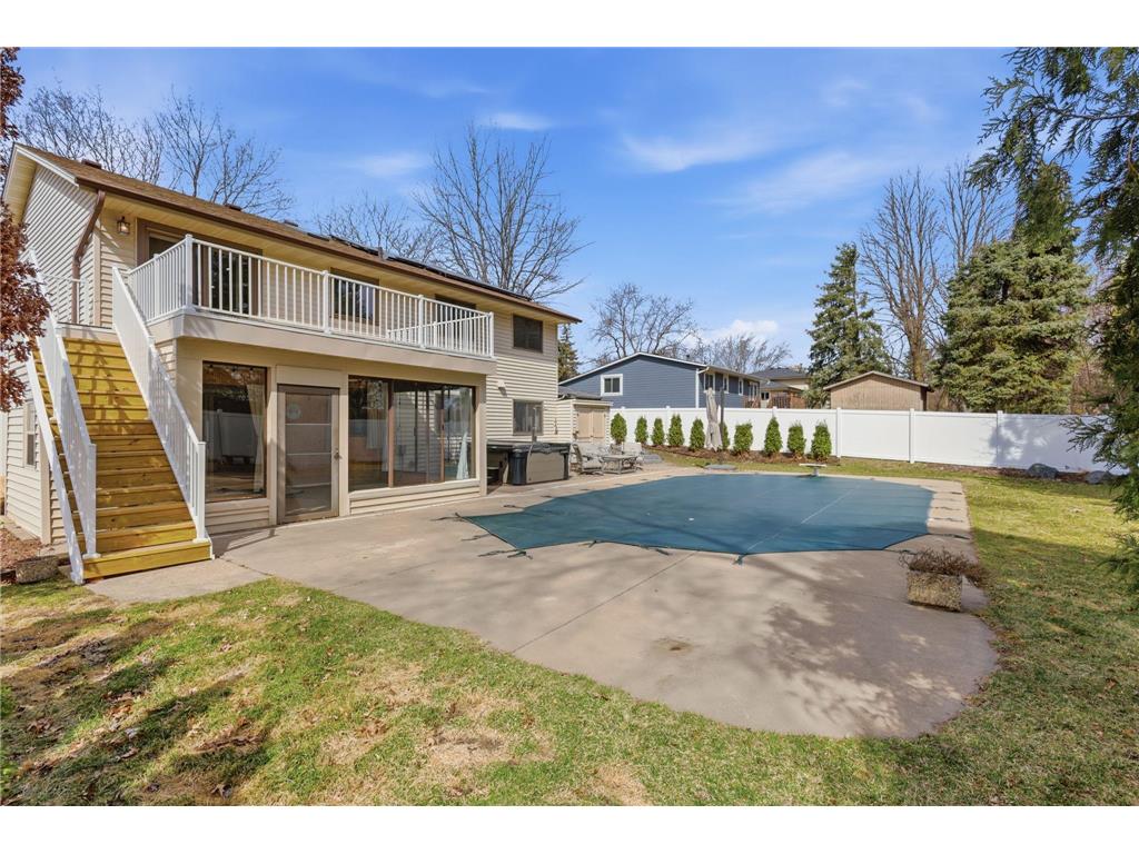 10549 Kentucky Avenue S Bloomington MN 55438 7029569 image32