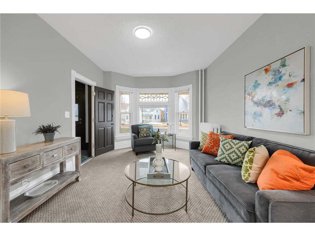 1055 7th Street W Saint Paul MN 55102 6352273 image1