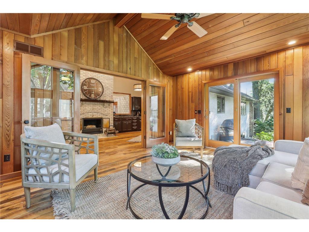 1055 Nelson Drive Shoreview MN 55126 - Turtle Lake 6714022 image1