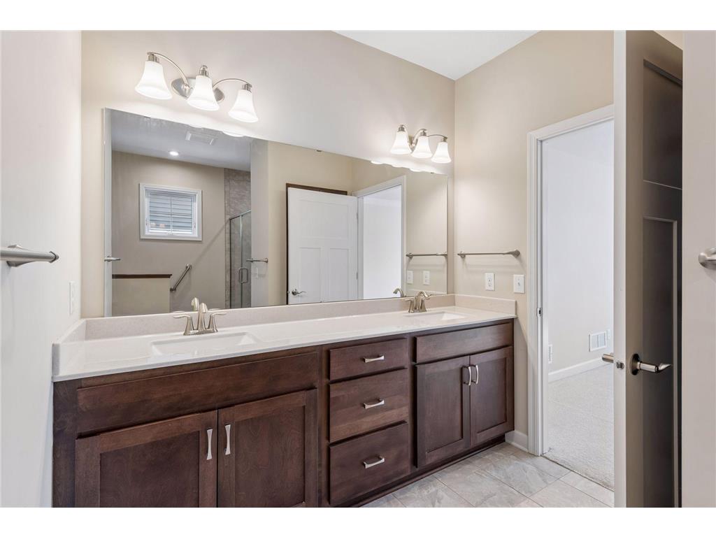 1055 Roselyn Drive Victoria MN 55386 7053104 image16