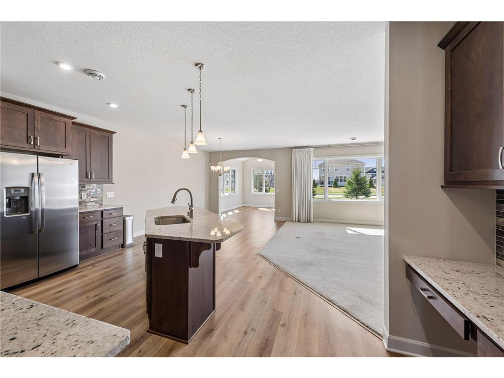 1055 Roselyn Drive Victoria MN 55386 7053104 image2