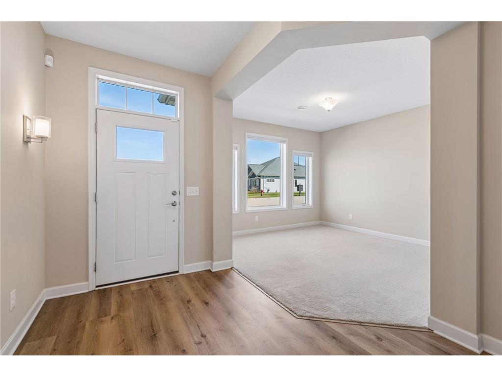 1055 Roselyn Drive Victoria MN 55386 7053104 image20