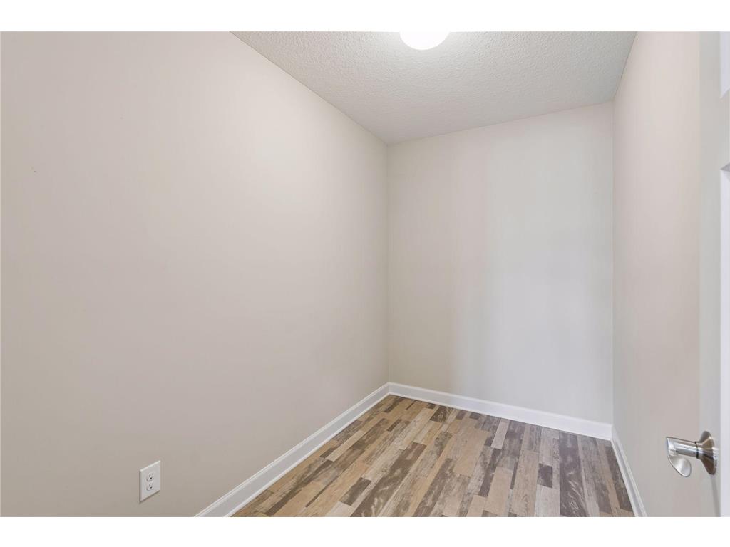 1055 Roselyn Drive Victoria MN 55386 7053104 image29