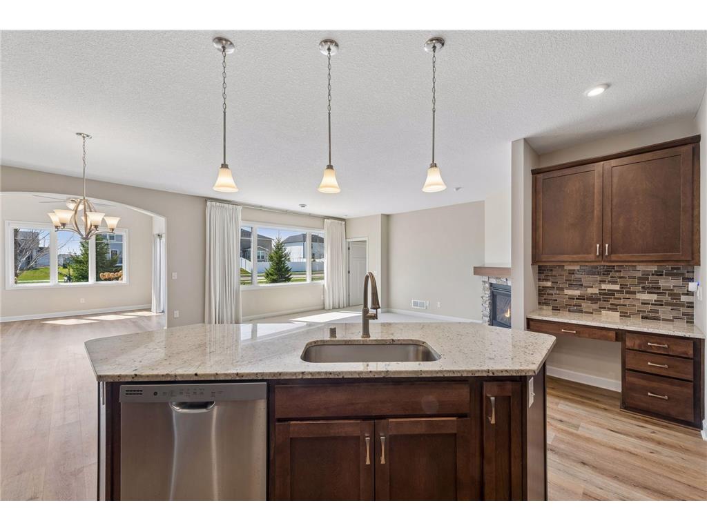 1055 Roselyn Drive Victoria MN 55386 7053104 image6