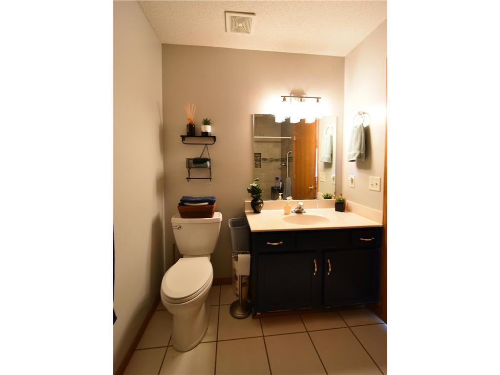 1055 S Main Street Zumbrota MN 55992 7031073 image21