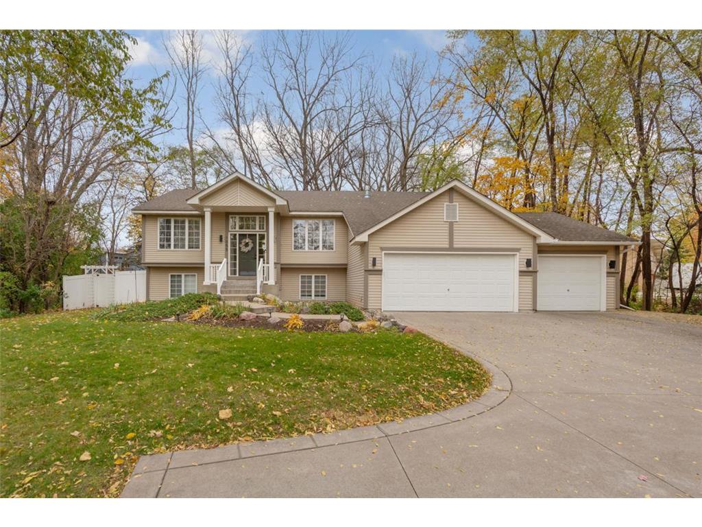 1055 W County Road D Shoreview MN 55126 7047528 image1