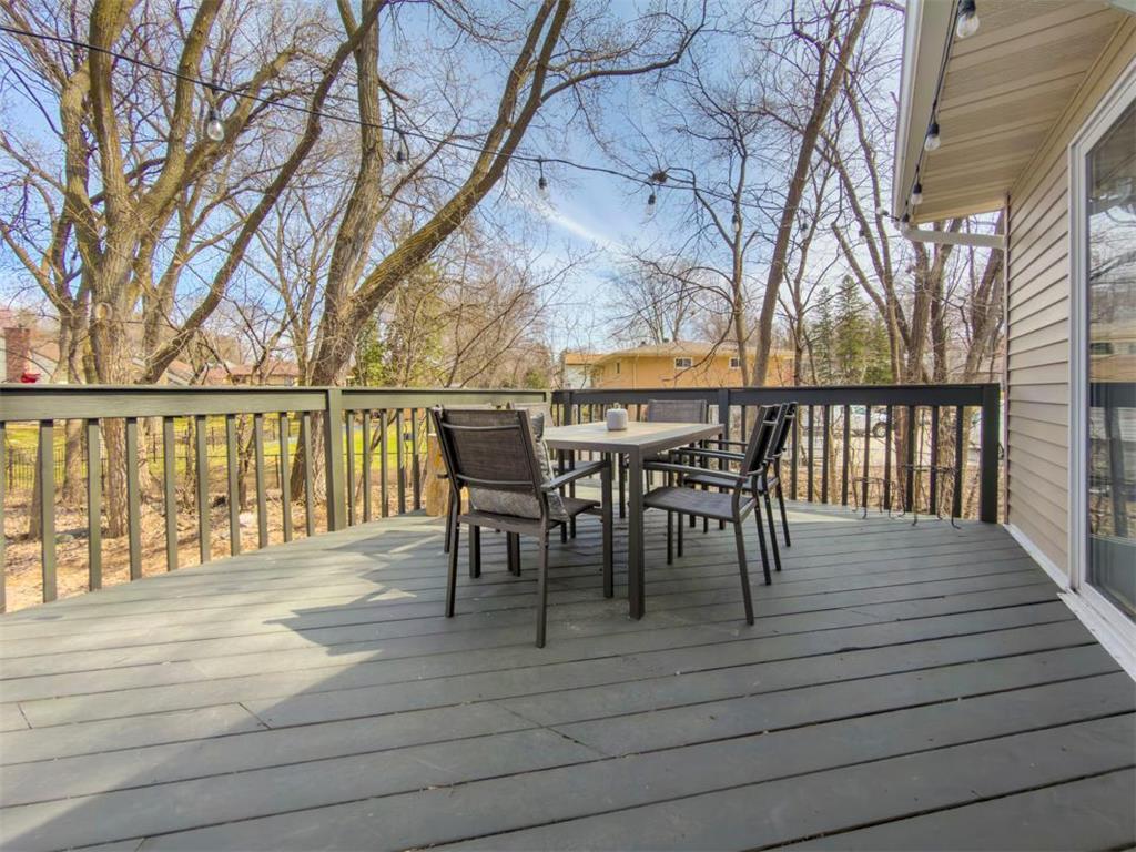 1055 W County Road D Shoreview MN 55126 7047528 image20