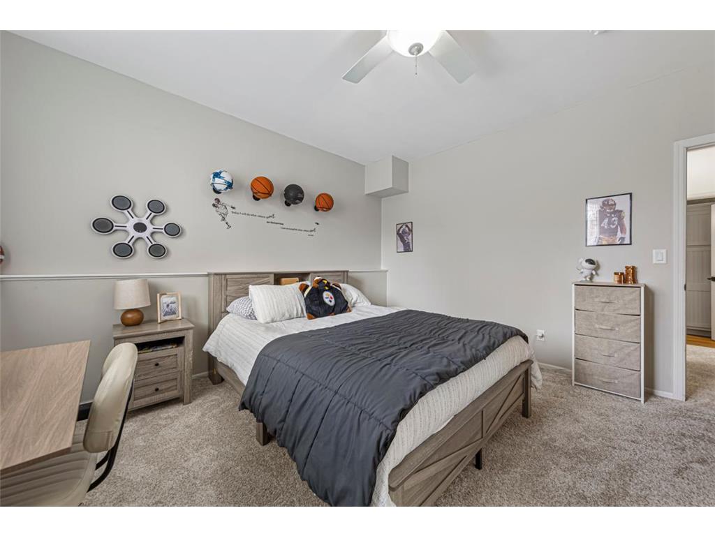 1055 W County Road D Shoreview MN 55126 7047528 image38