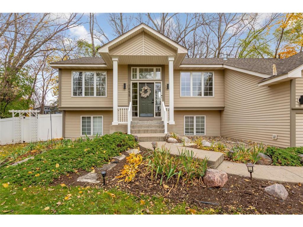 1055 W County Road D Shoreview MN 55126 7047528 image4