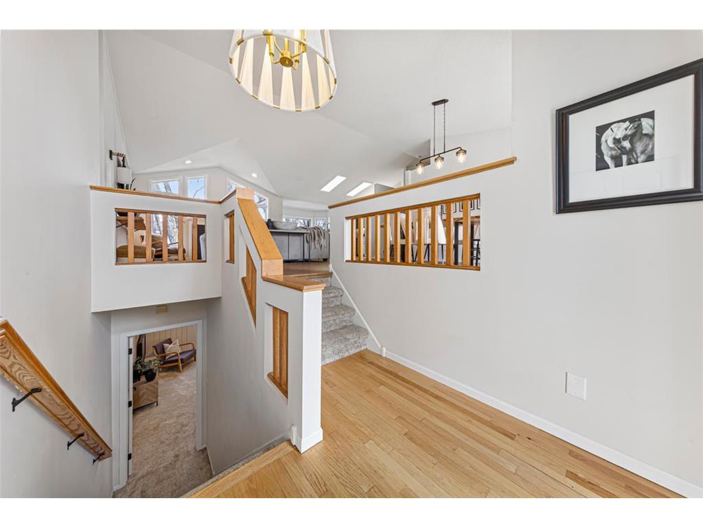 1055 W County Road D Shoreview MN 55126 7047528 image6