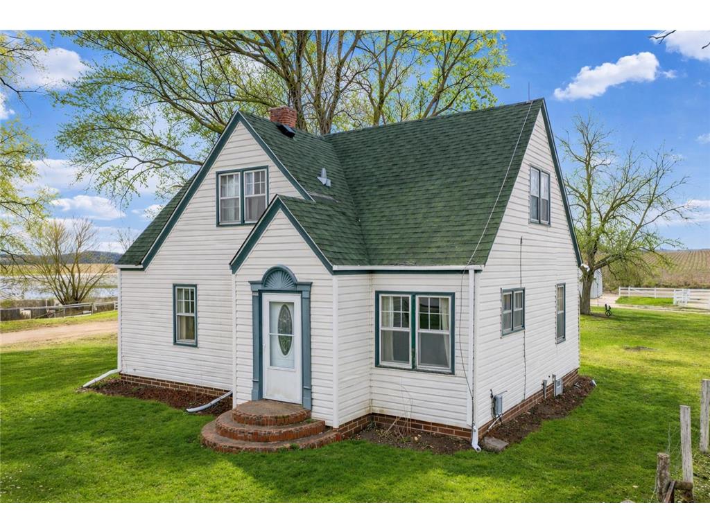 10550 New Prague Boulevard Wheatland Twp MN 56071 7049236 image1