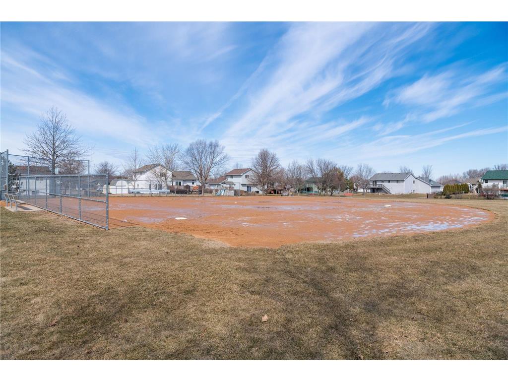10555 56th Street NE Albertville MN 55301 6711943 image42