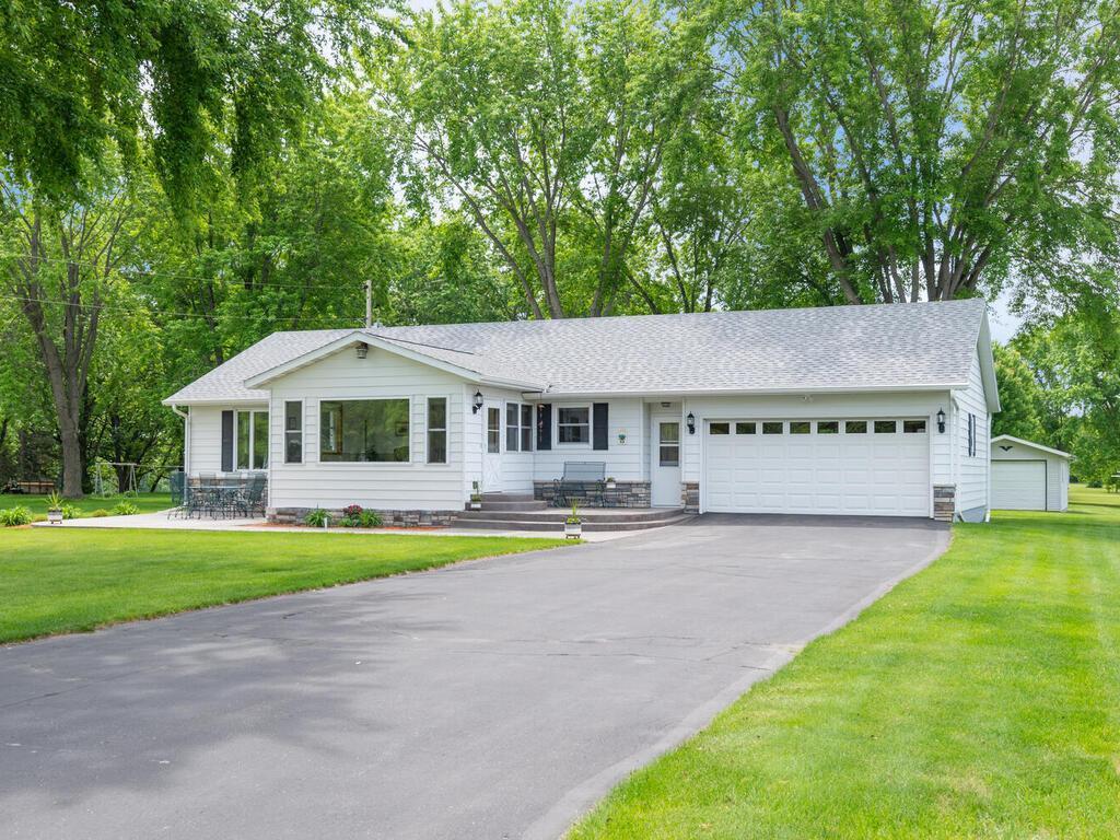 10557 County 95 Sauk Centre MN 56378 - Fairy 6726835 image1