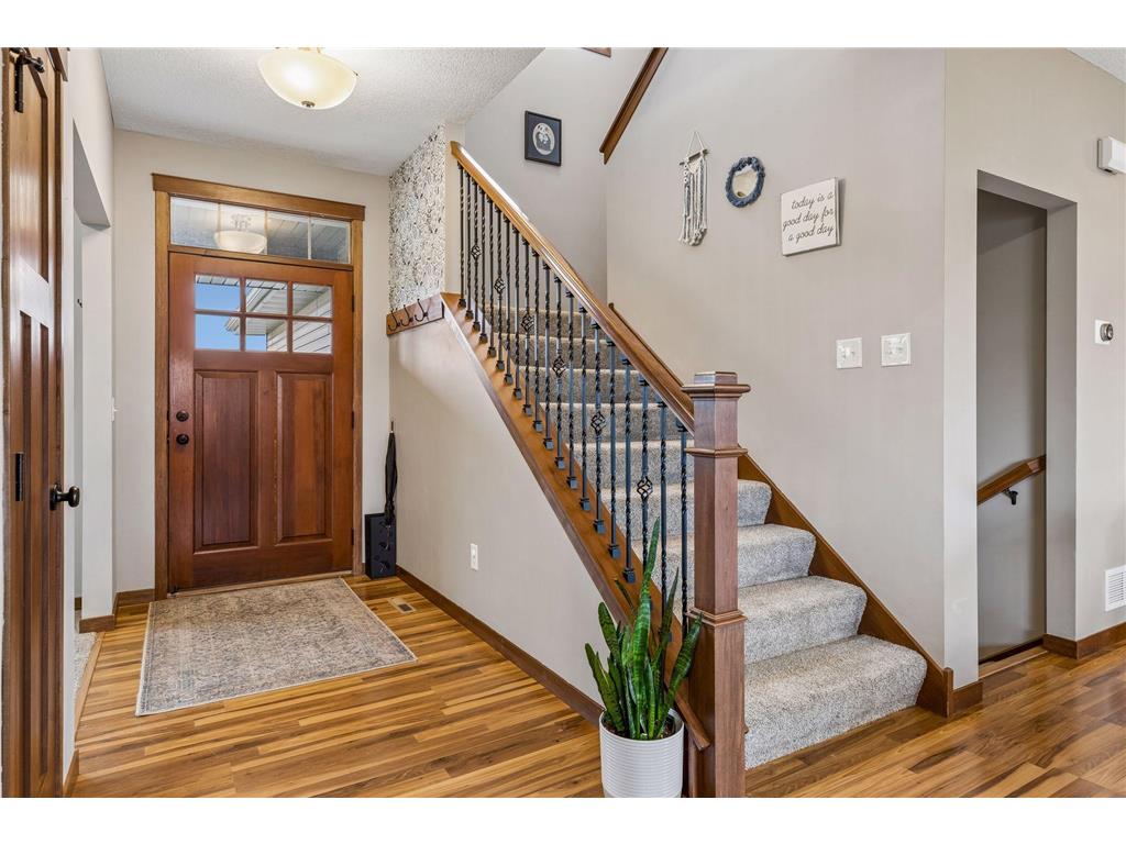 1056 3rd Street SW Delano MN 55328 7056386 image4