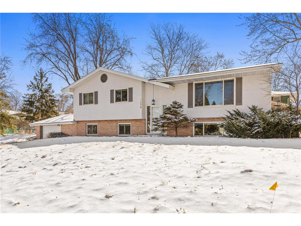 1056 Brooks Avenue W Roseville MN 55113 7031108 image1