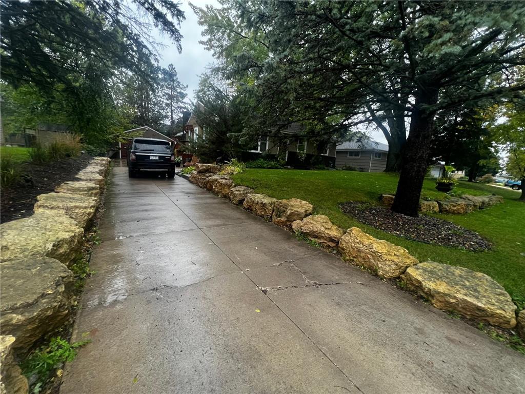 1056 Edgewater Avenue Shoreview MN 55126 6463649 image1