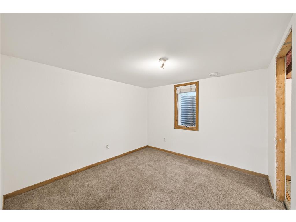 1056 Glenhill Road Shoreview MN 55126 7087232 image22